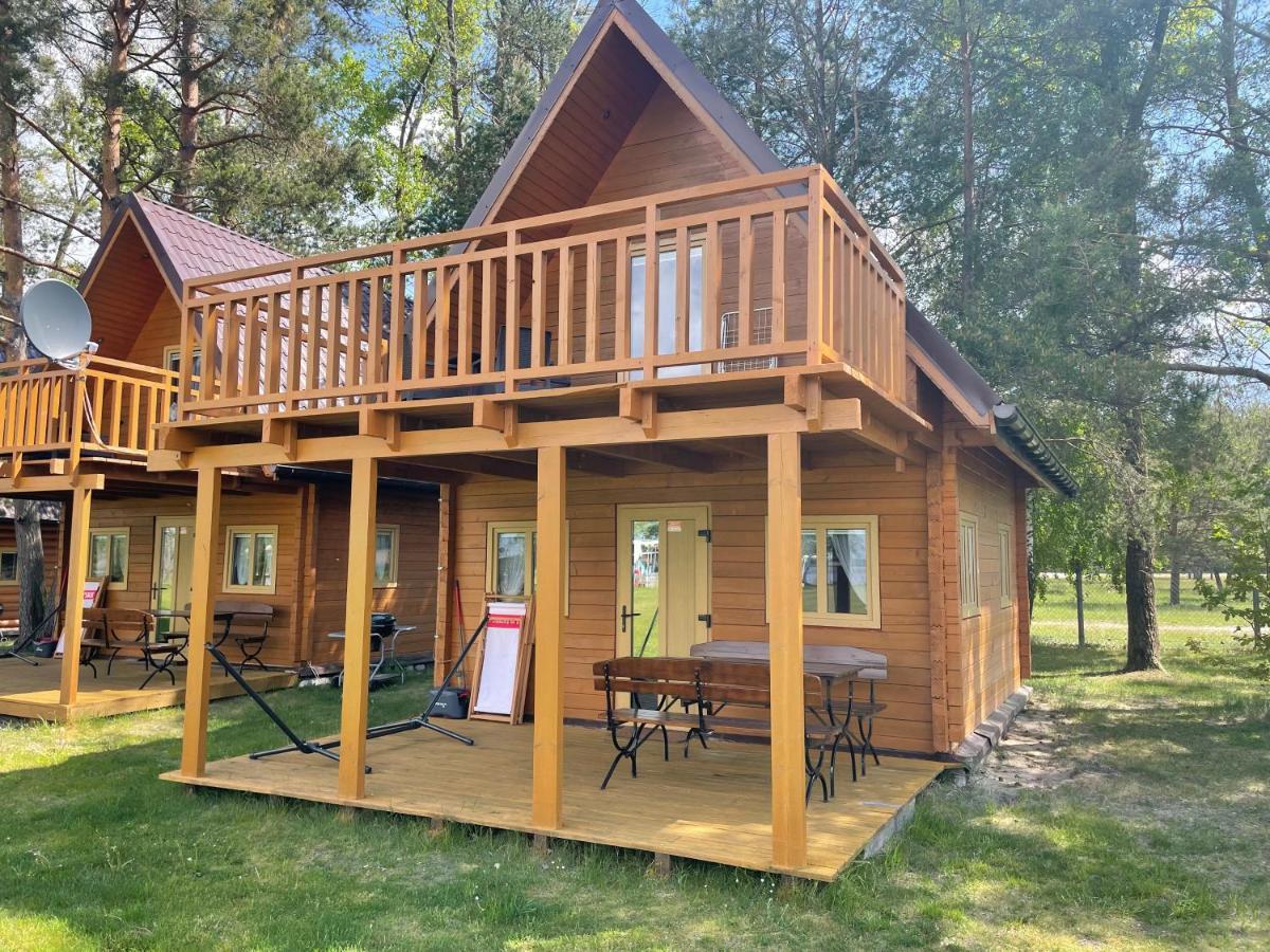 Camping Szczecinek Domy Wypoczynkowe المظهر الخارجي الصورة