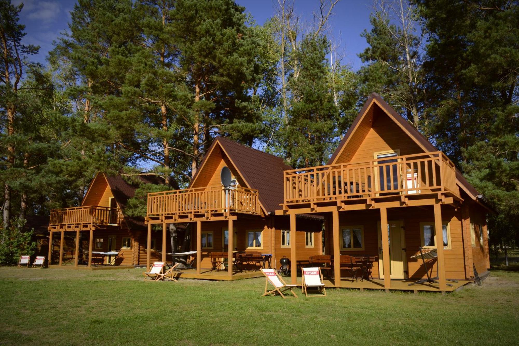 Camping Szczecinek Domy Wypoczynkowe المظهر الخارجي الصورة
