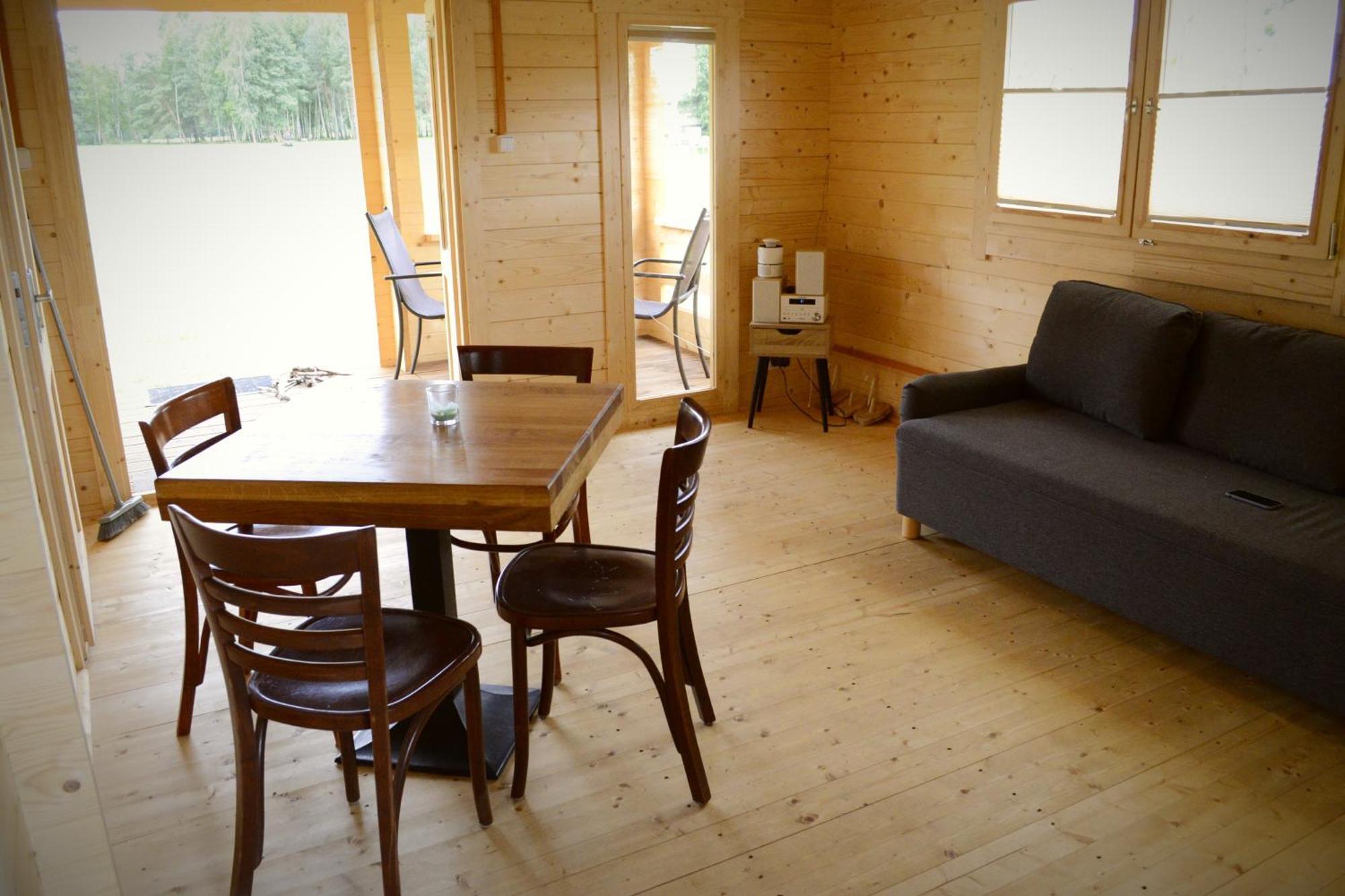 Camping Szczecinek Domy Wypoczynkowe المظهر الخارجي الصورة