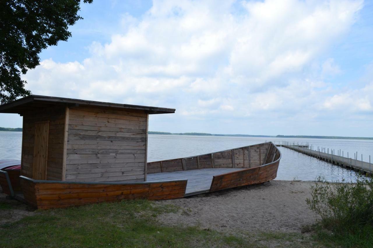 Camping Szczecinek Domy Wypoczynkowe المظهر الخارجي الصورة