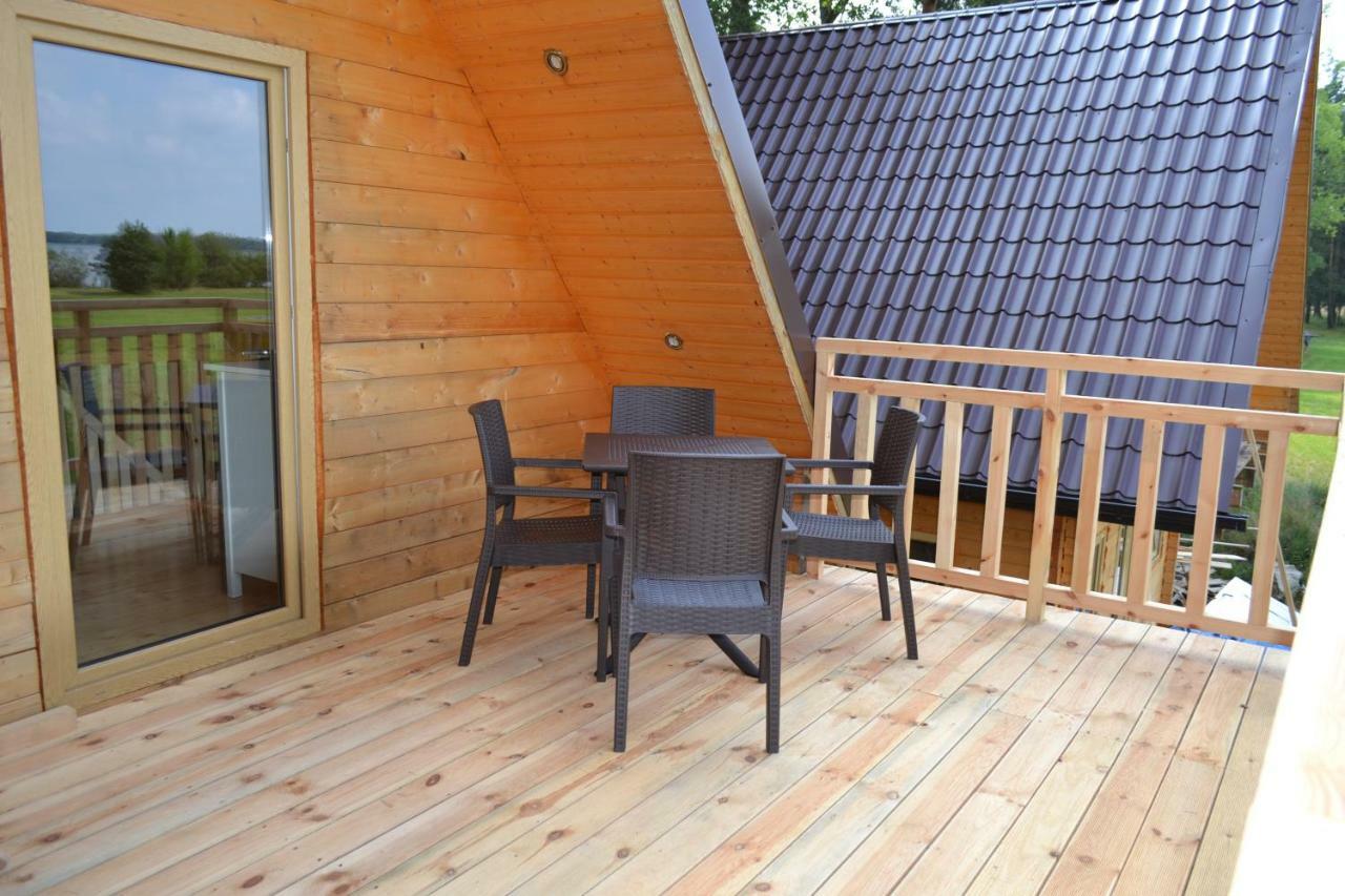 Camping Szczecinek Domy Wypoczynkowe المظهر الخارجي الصورة